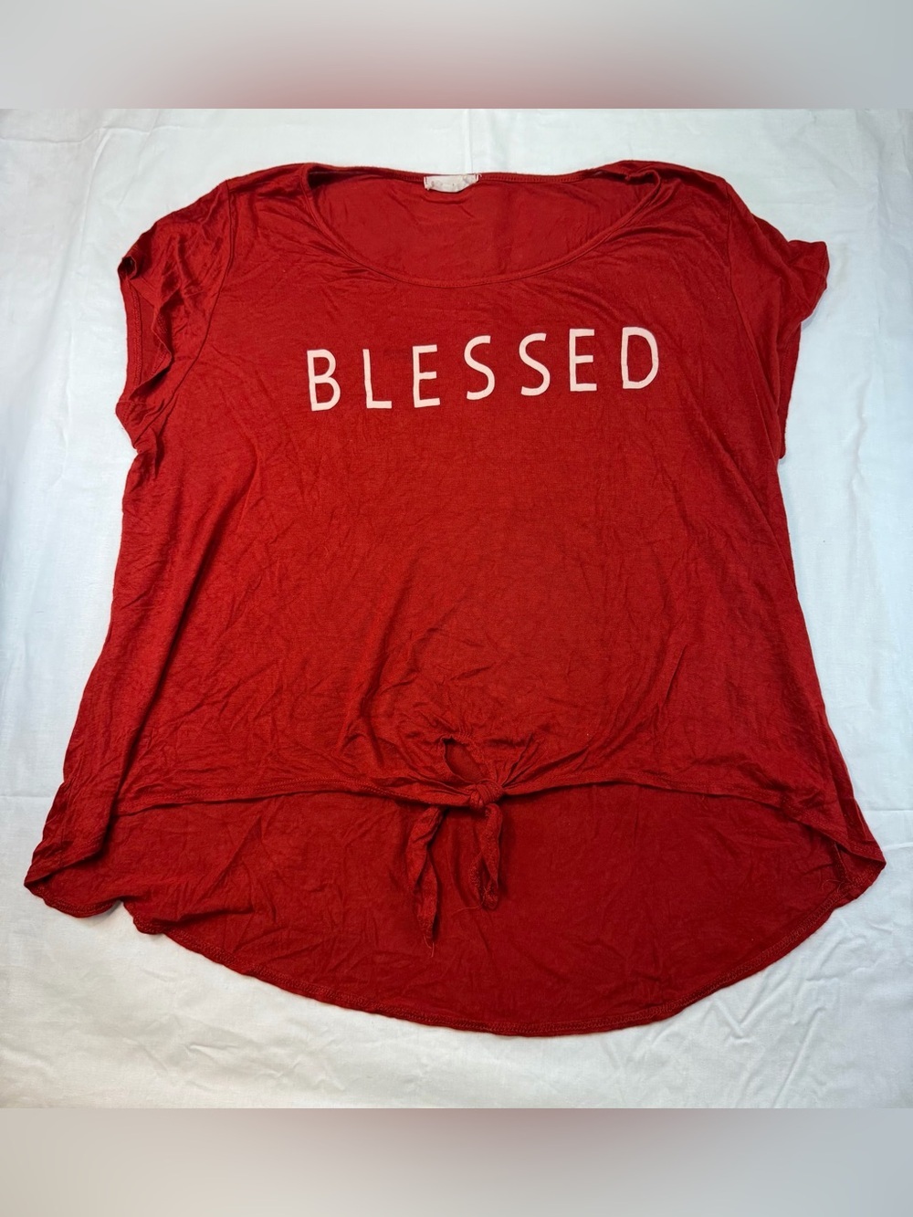 french pastry 'BLESSED' Tie-Front Tee - Red